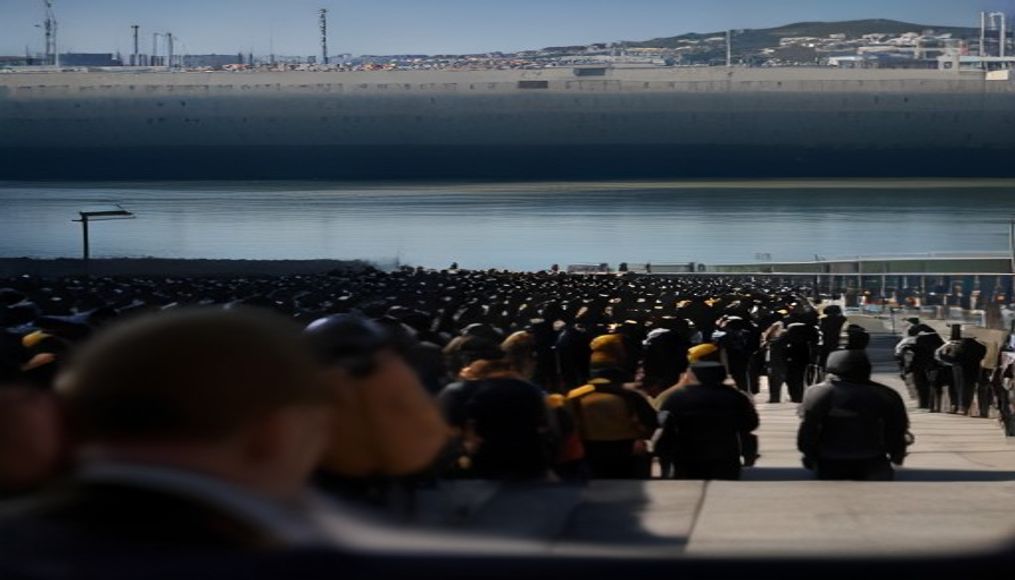 About 60,000 migrants arrive in Ceuta in 24 hours, Spanish territory's leader says — editorial image