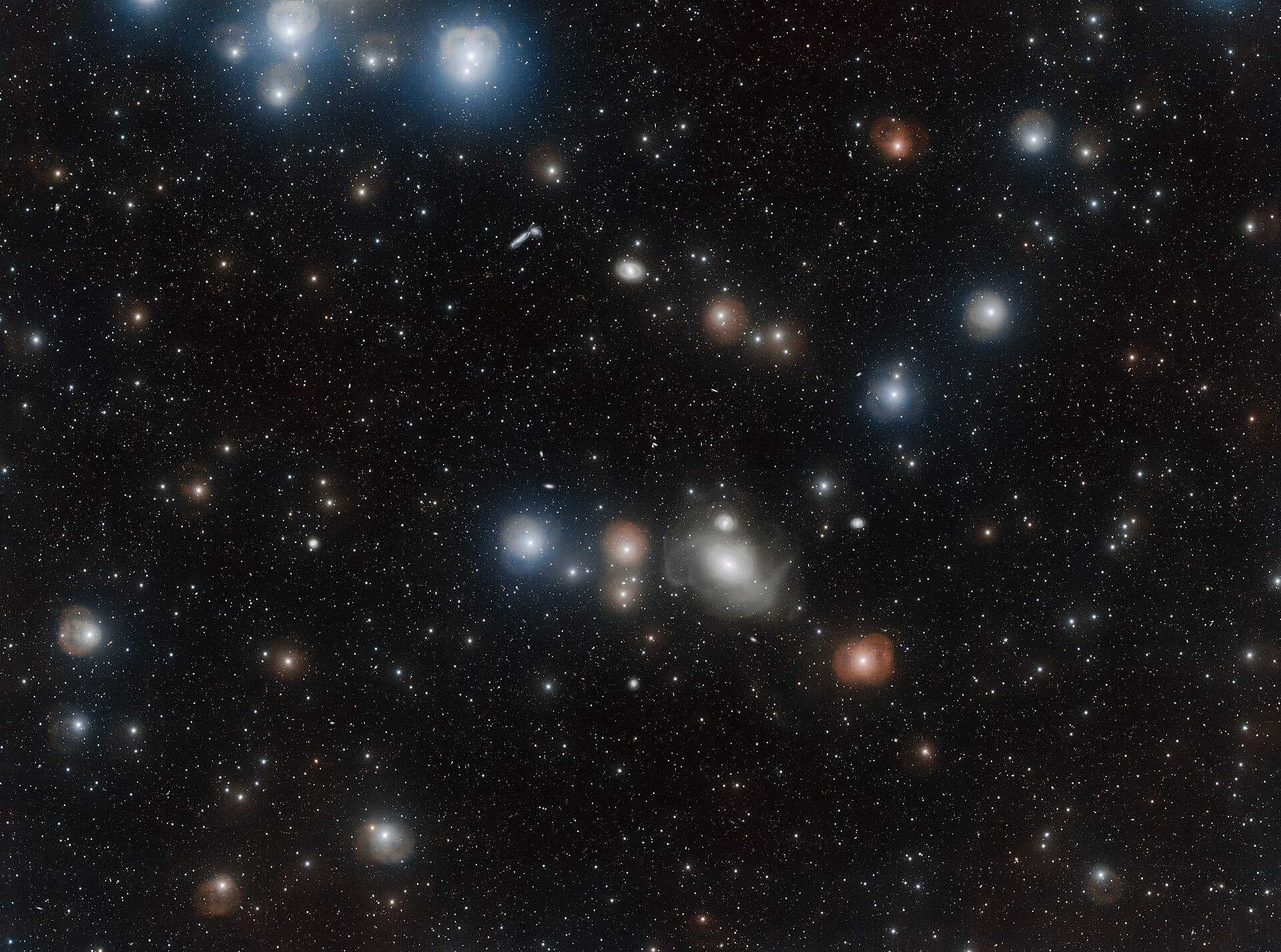 Astro Loop — editorial image