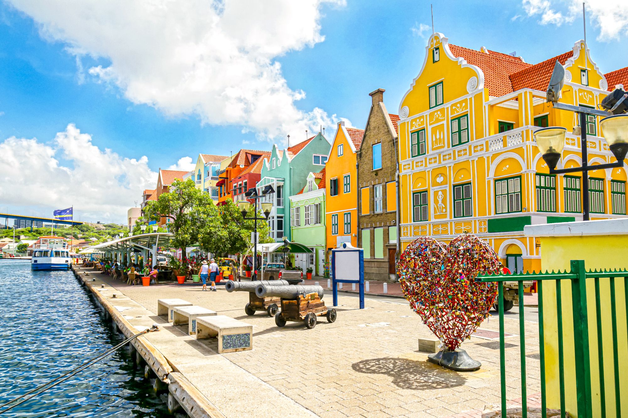Curacao keeper Room shines in historic World Cup draw with Ecuador — editorial image
