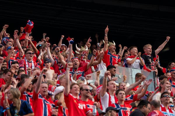 Norway coach convinced ball hit cable before England goal in quarter-final — editorial image
