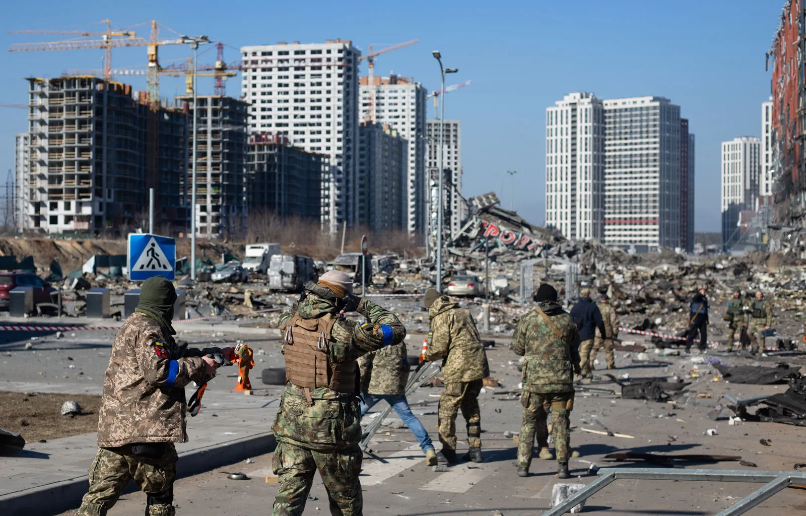 Ukraine dismisses Iranian threats as Caspian Sea strike directly links wars — editorial image