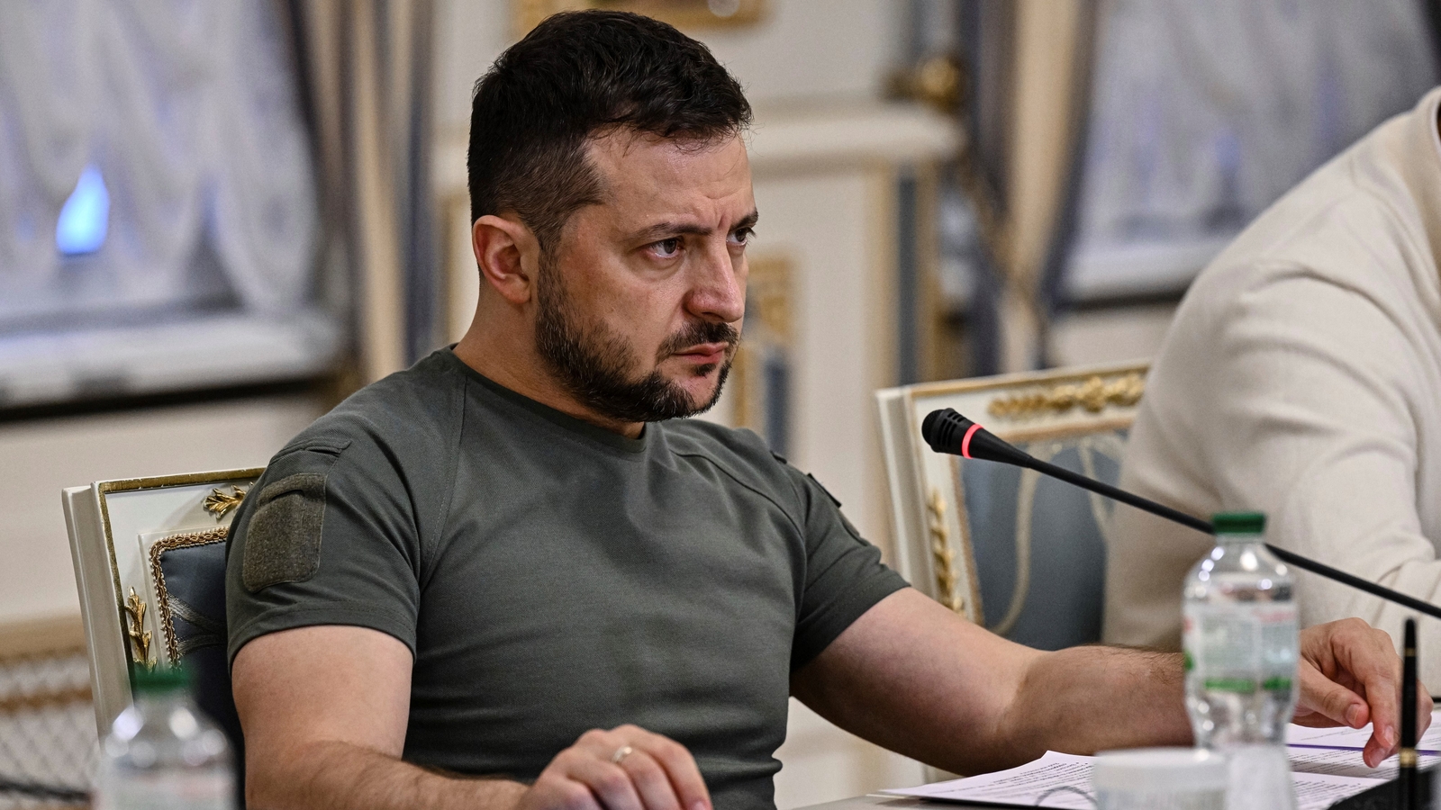 Zelensky returns highest Polish honour after award stripped — editorial image